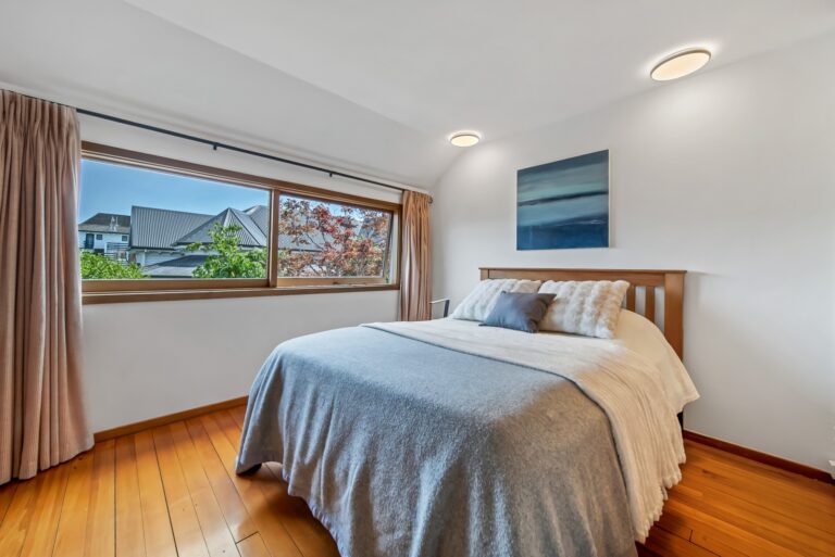 2-25 Holly Road_4 (Website)