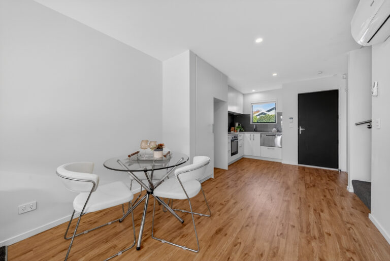 7-59 Avalon Street_14